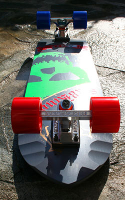 Skully Axe 2.5 Woody Complete at Sk8Kings.com