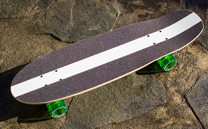 Tagger 8.2 Mini-Cruiser Completes at Sk8Kings.com